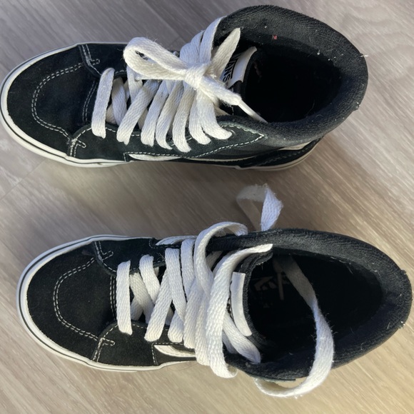 Vans High Top - Picture 5 of 9